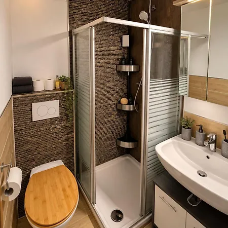 Modernes Apartment In Passau Parkplatz & Netflix Lägenhet
